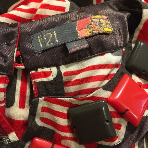 Forever 21 Geo Print Beaded Tunic L jr. FREE SHIP - Picture 2 of 7